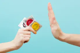 Tidak menggunakan kondom